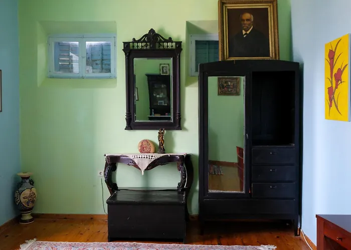 Archontiko Pataka Rhodes City